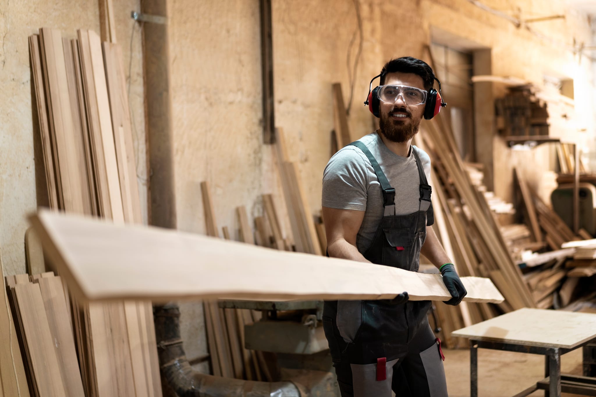 Borna Tischler – Perfektion im Innenausbau und Möbelbau